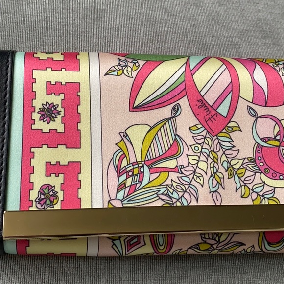 RARE Pucci tassel clutch in silk with leather trim - Picture 9 of 10